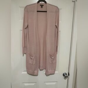 Long open front light weight cardigan by Halogen.
$25 $65 | Size:medium